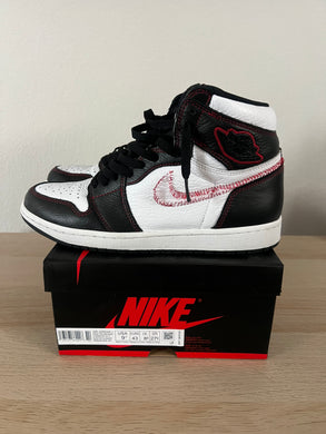 Jordan 1 Defiant white black Gym red preowned