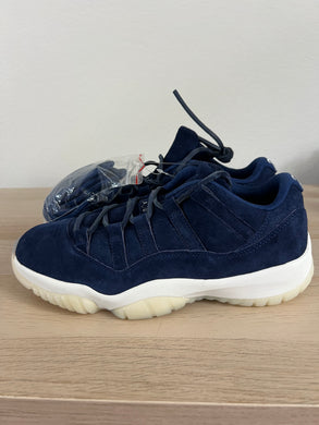 Jordan 11 Low Derek Jeter RE2PECT NO BOX