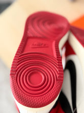 Jordan 1 Chicago AJKO (Pre Owned)